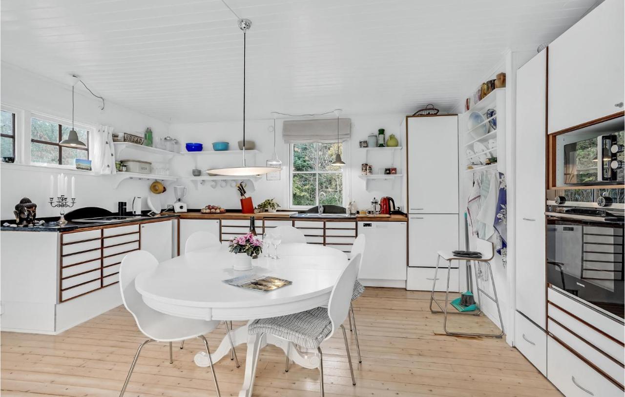 Beautiful Home In Askeby With Kitchen エクステリア 写真